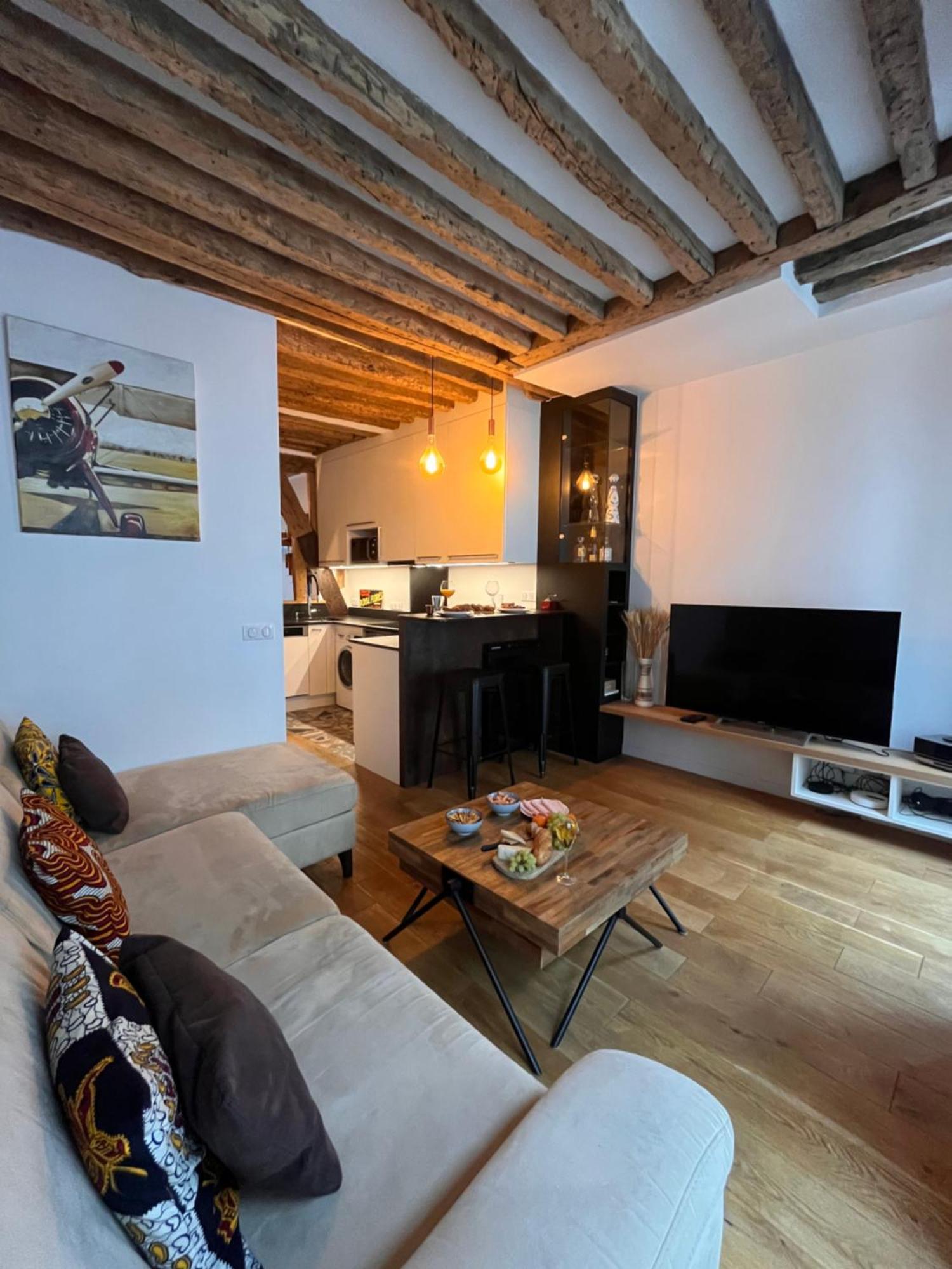Appartement A Saint-Paul En Plein Coeur Du Marais 4 Pers Paris Eksteriør billede